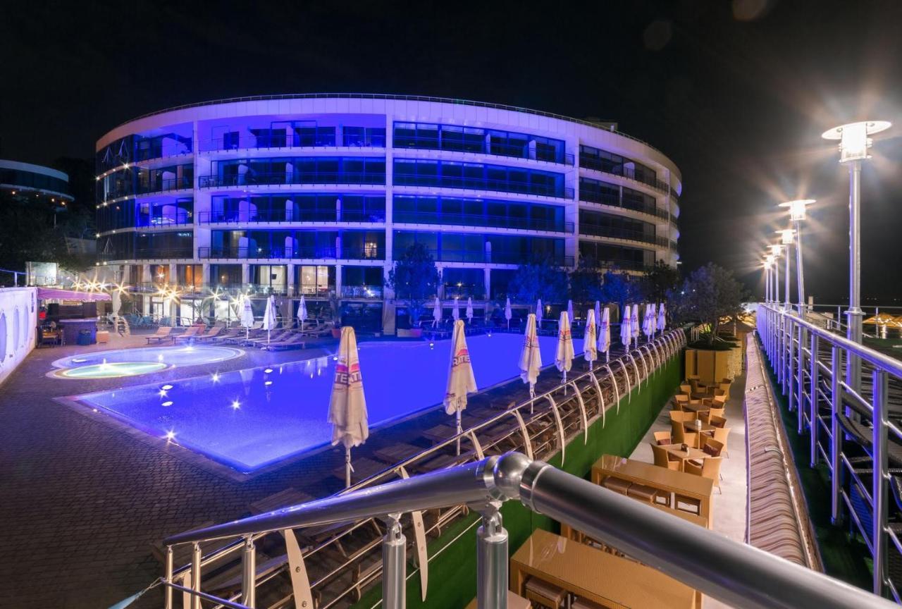 Maristella Marine Residence Odessa Ngoại thất bức ảnh