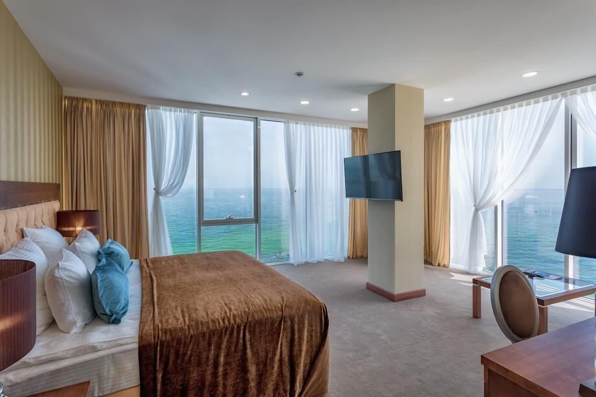 Maristella Marine Residence Odessa Ngoại thất bức ảnh